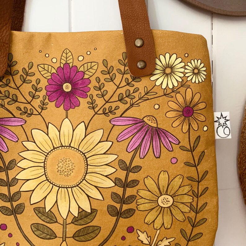 Folk sunflower bag in mustard