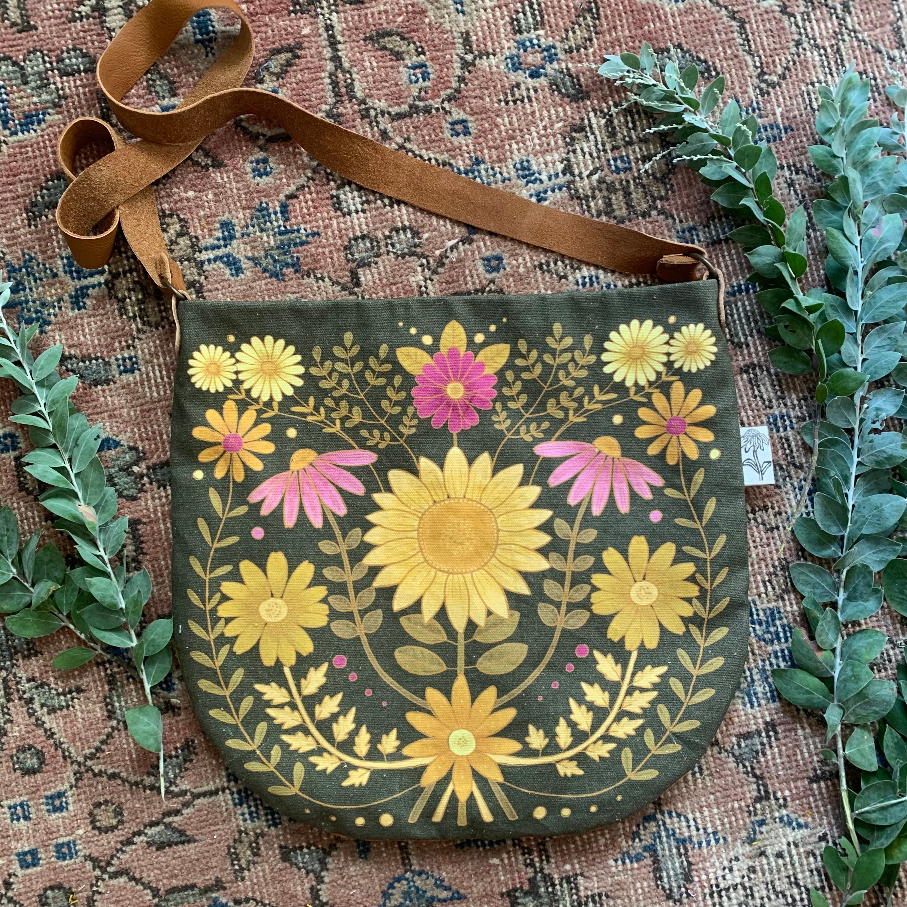 Sunflower bag in dark moss – Bijou Wolf