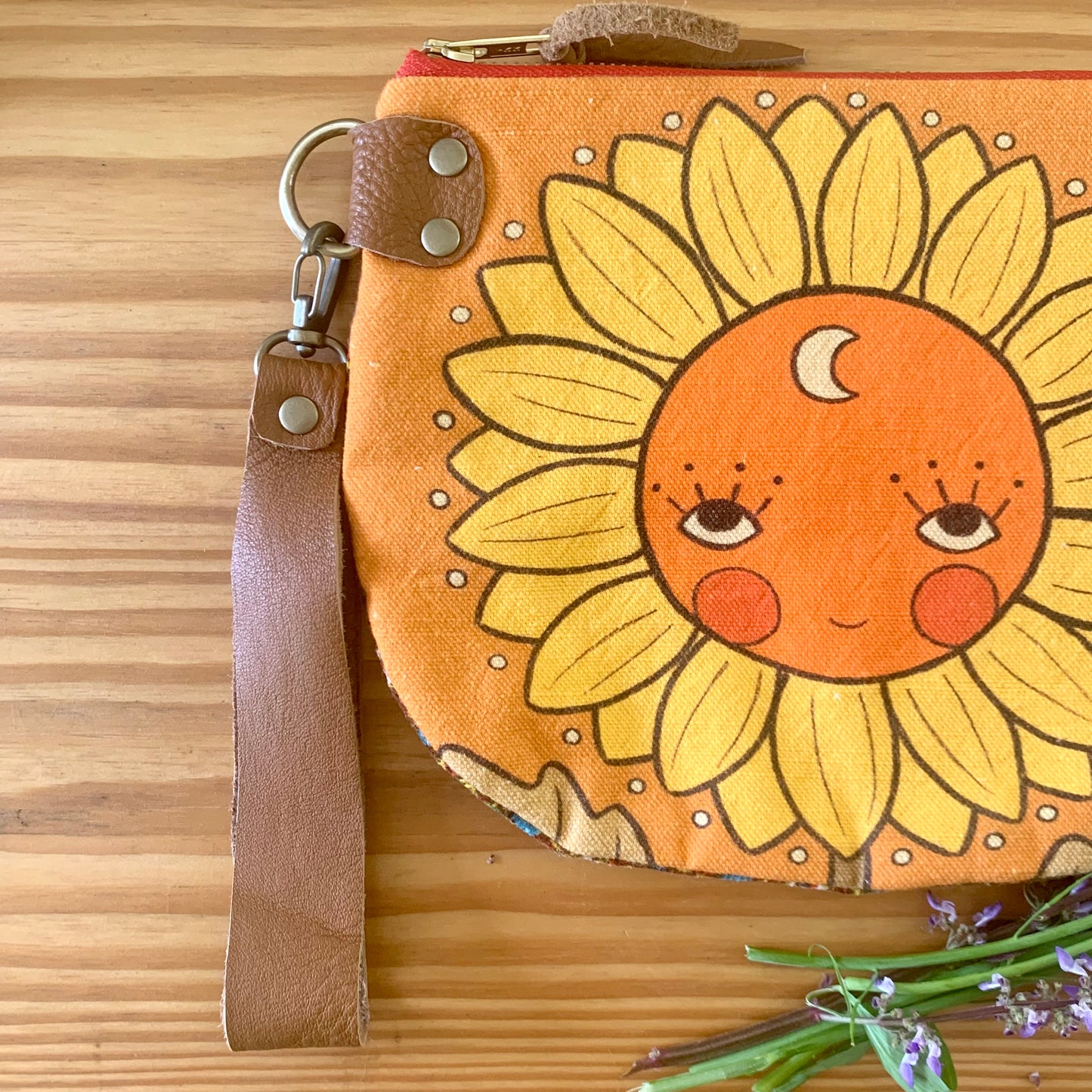 Sunflower face clutch purse