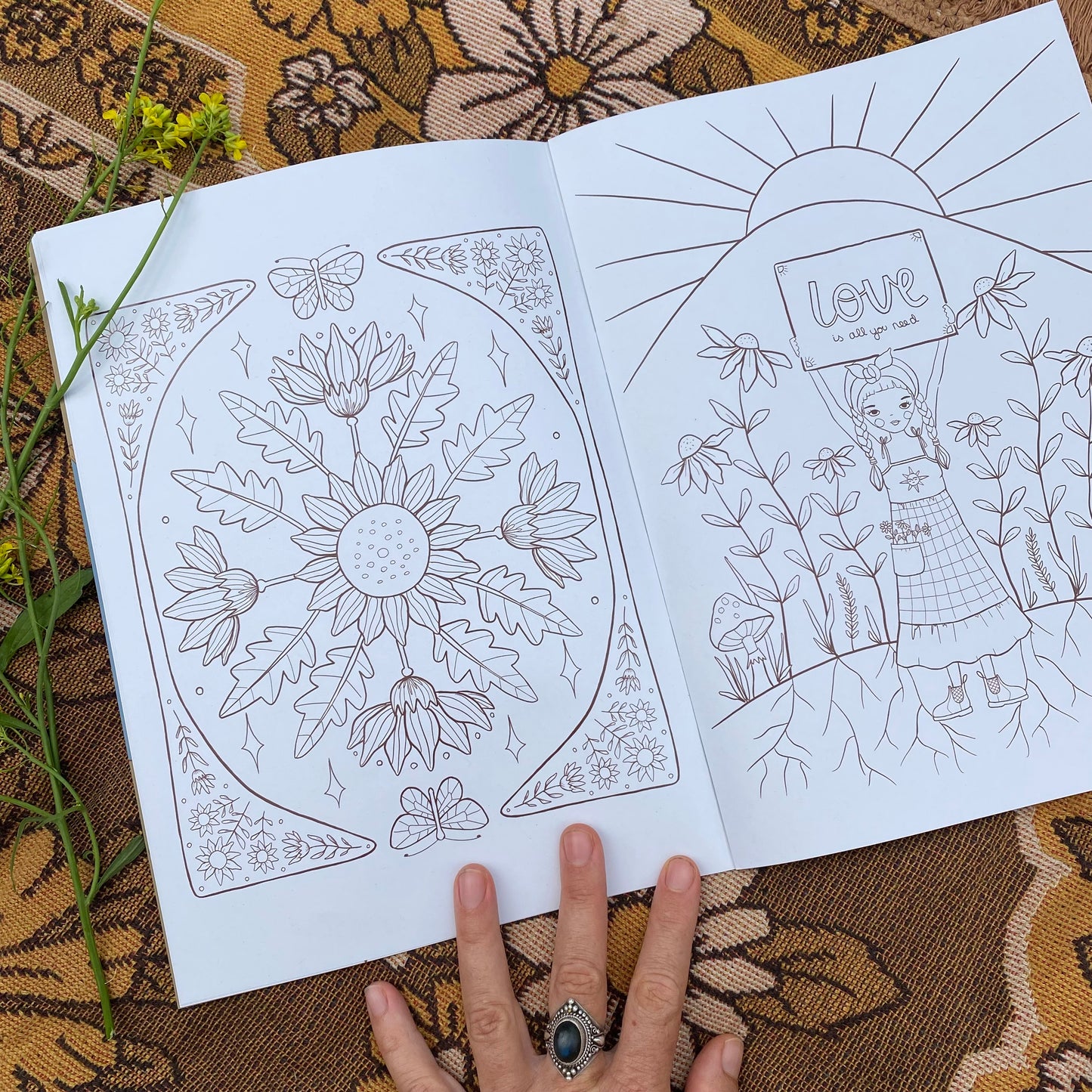 Mama Earth Colouring Book