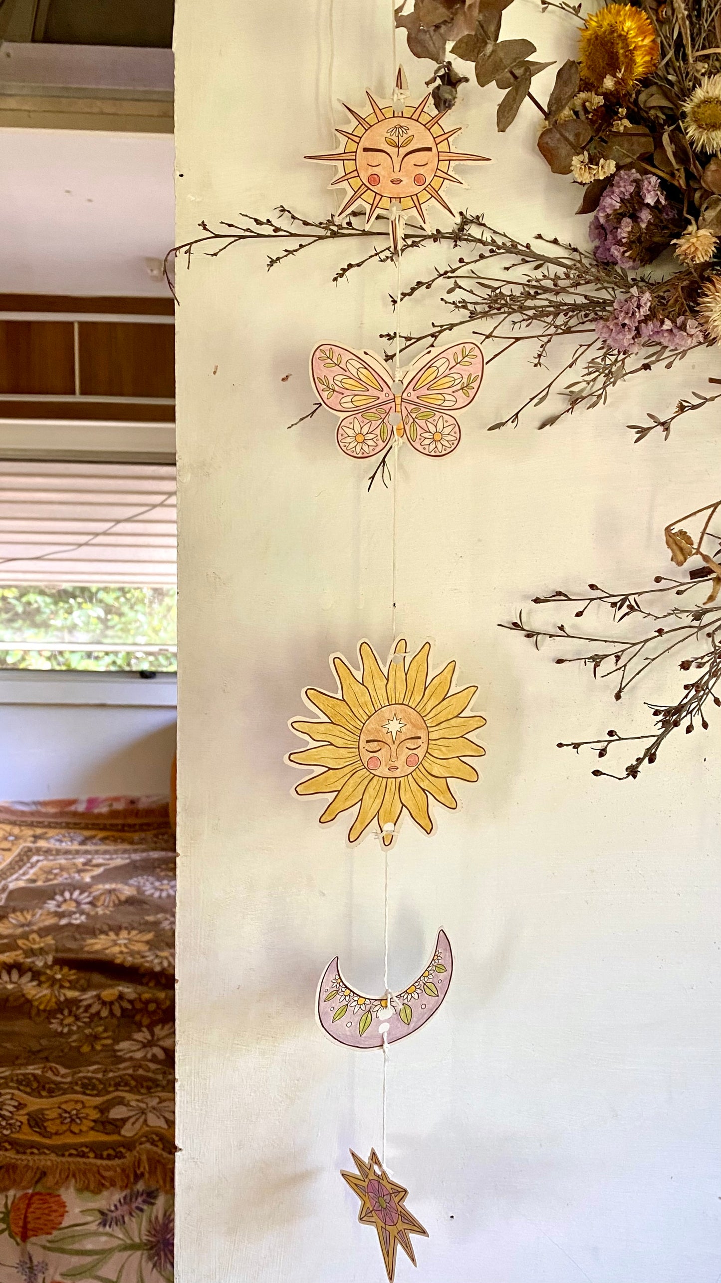 Mama Earth Colouring Book