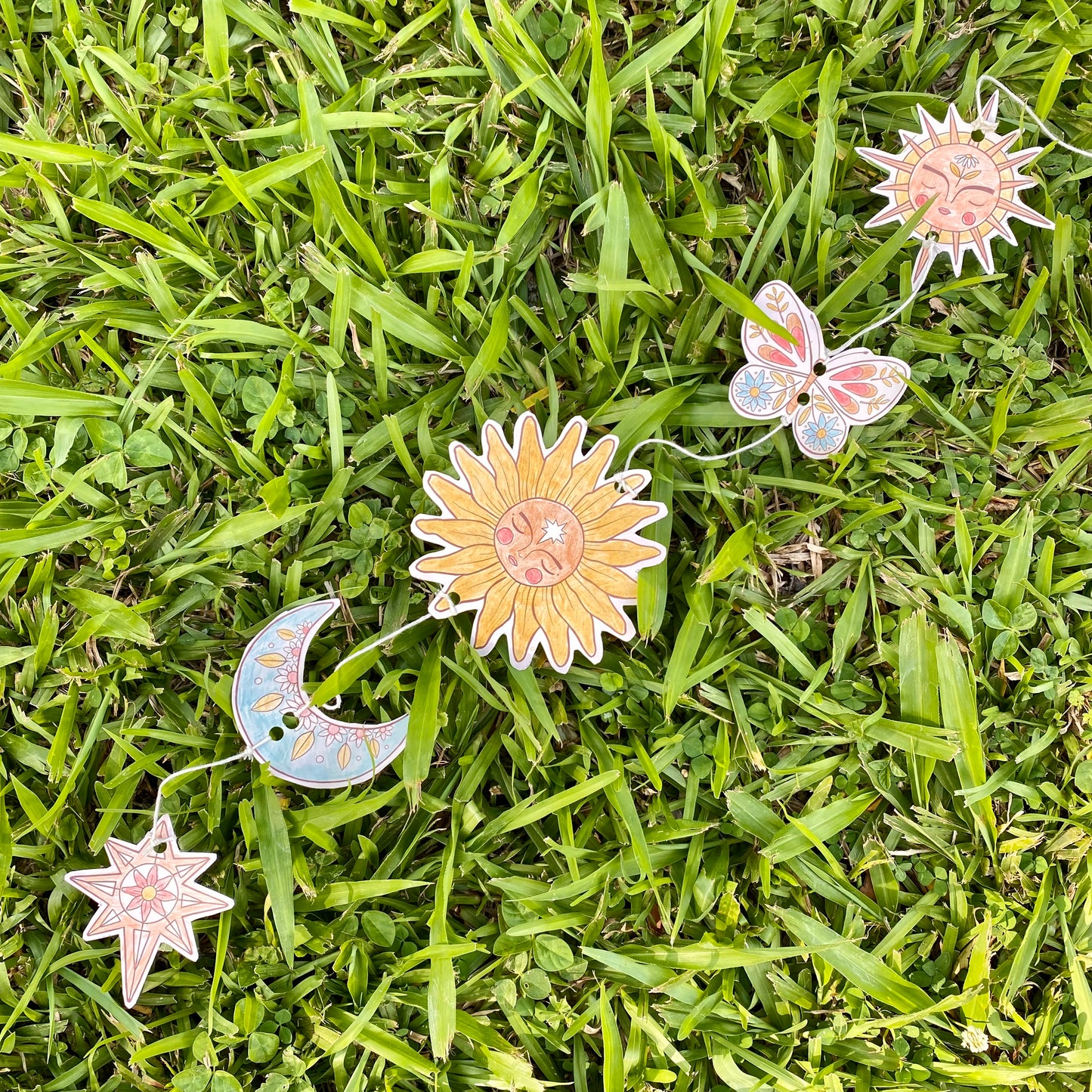 Mama Earth Colouring Book